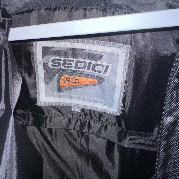 size M
SEDICI #16 MOTORCYCLE JACKET w/ ZIP OUT LINER BLACK - Picture 5 of 8
